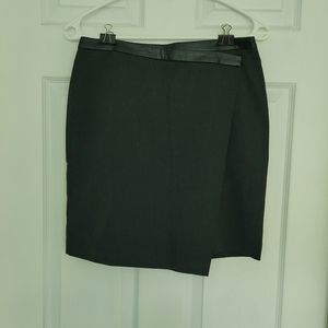 Trouve Skirt size 4 NWOT Size 4 Black Skirt